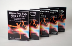 SQL SERVER - Query Hint - Contest Win Joes 2 Pros Combo (USD 198) - Day 1 of 5 combos 